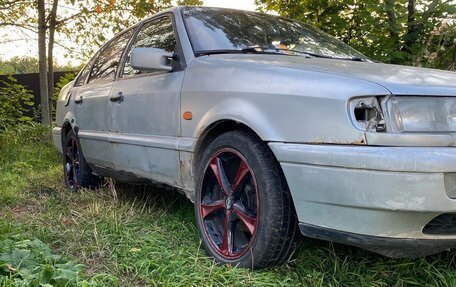 Volkswagen Passat B4, 1994 год, 130 000 рублей, 14 фотография