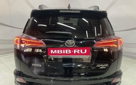 Toyota RAV4, 2019 год, 2 550 000 рублей, 6 фотография