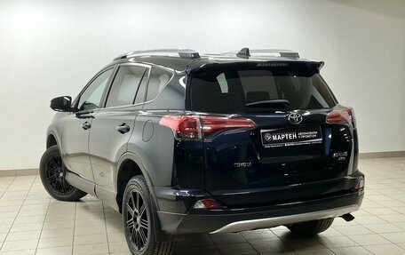 Toyota RAV4, 2017 год, 2 945 000 рублей, 6 фотография