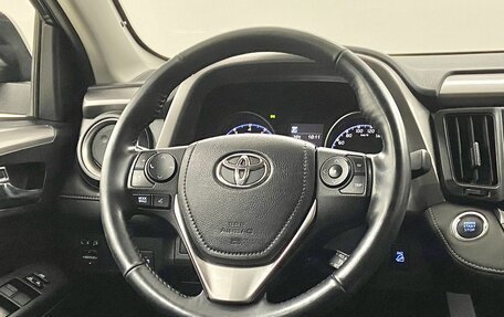 Toyota RAV4, 2017 год, 2 945 000 рублей, 18 фотография