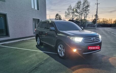 Toyota Highlander III, 2011 год, 2 200 000 рублей, 15 фотография