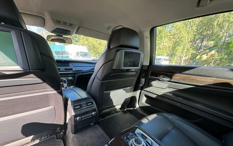 BMW 7 серия, 2011 год, 900 000 рублей, 12 фотография