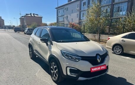 Renault Kaptur I рестайлинг, 2018 год, 1 680 000 рублей, 1 фотография