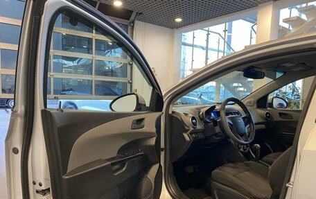 Chevrolet Aveo III, 2013 год, 775 000 рублей, 21 фотография