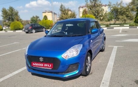 Suzuki Swift V, 2017 год, 1 220 000 рублей, 2 фотография