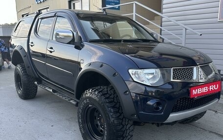 Mitsubishi L200 IV рестайлинг, 2011 год, 2 300 000 рублей, 3 фотография