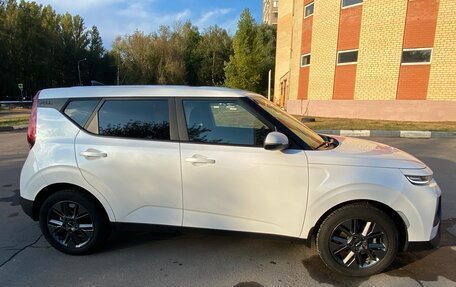 KIA Soul III, 2022 год, 2 700 000 рублей, 3 фотография