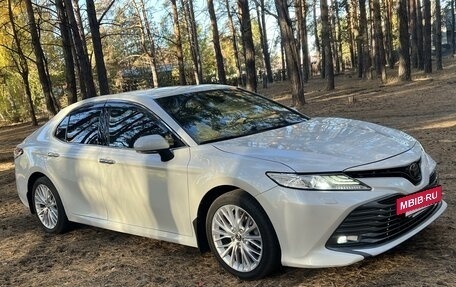 Toyota Camry, 2018 год, 3 250 000 рублей, 3 фотография