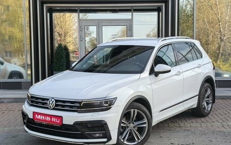 Volkswagen Tiguan II, 2018 год, 3 259 000 рублей, 1 фотография