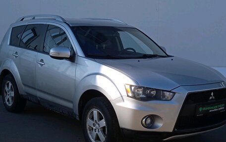 Mitsubishi Outlander III рестайлинг 3, 2010 год, 1 099 000 рублей, 3 фотография