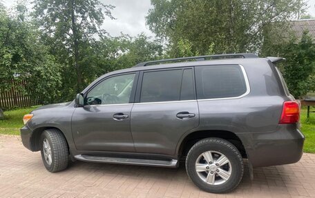 Toyota Land Cruiser 200, 2011 год, 3 100 000 рублей, 2 фотография