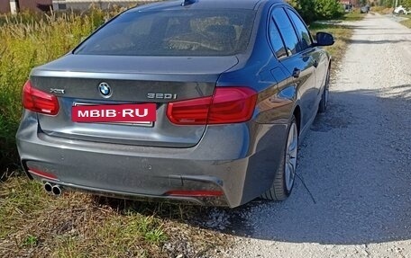 BMW 3 серия, 2018 год, 2 500 000 рублей, 4 фотография