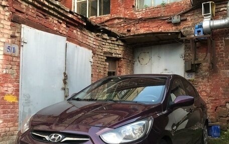 Hyundai Solaris II рестайлинг, 2012 год, 820 000 рублей, 9 фотография