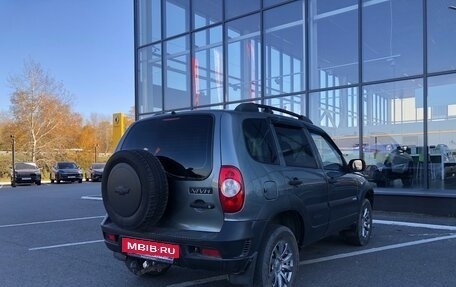 Chevrolet Niva I рестайлинг, 2011 год, 550 000 рублей, 4 фотография