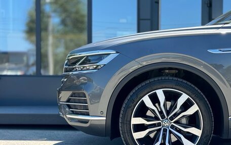 Volkswagen Touareg III, 2019 год, 5 999 000 рублей, 6 фотография