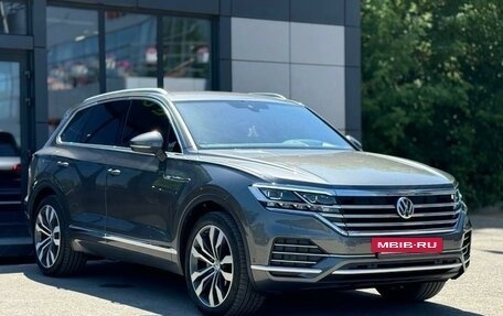 Volkswagen Touareg III, 2019 год, 5 999 000 рублей, 9 фотография