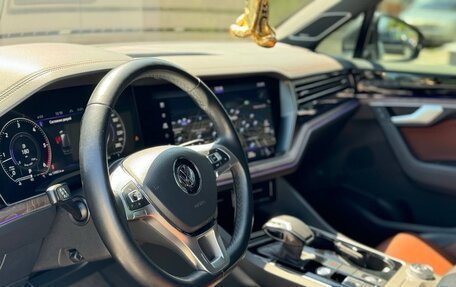 Volkswagen Touareg III, 2019 год, 5 999 000 рублей, 14 фотография