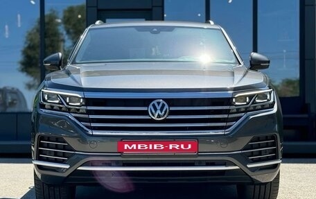 Volkswagen Touareg III, 2019 год, 5 999 000 рублей, 7 фотография