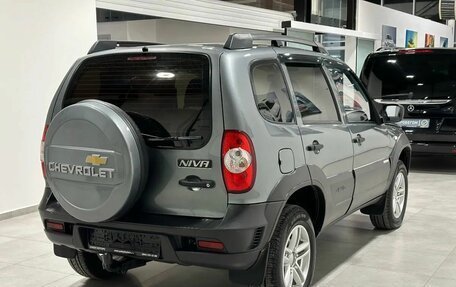 Chevrolet Niva I рестайлинг, 2012 год, 699 900 рублей, 6 фотография