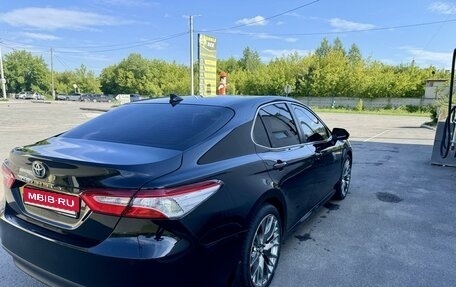 Toyota Camry, 2019 год, 2 900 000 рублей, 11 фотография