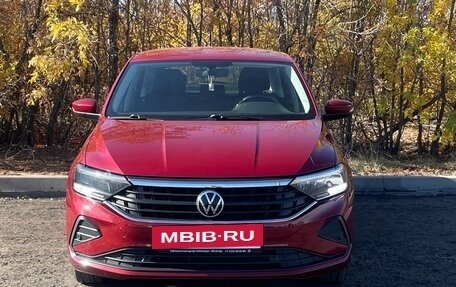 Volkswagen Polo VI (EU Market), 2021 год, 1 830 000 рублей, 2 фотография