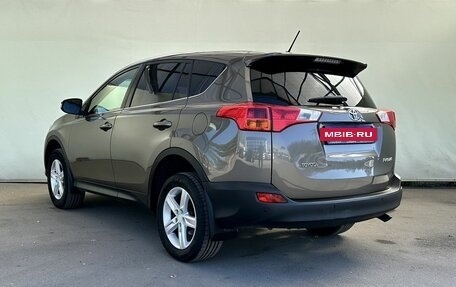 Toyota RAV4, 2013 год, 1 760 000 рублей, 6 фотография