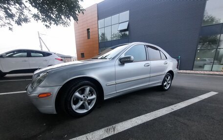 Mercedes-Benz C-Класс, 2004 год, 695 000 рублей, 11 фотография