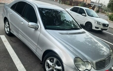 Mercedes-Benz C-Класс, 2004 год, 695 000 рублей, 15 фотография