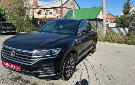 Volkswagen Touareg III, 2019 год, 5 500 000 рублей, 3 фотография