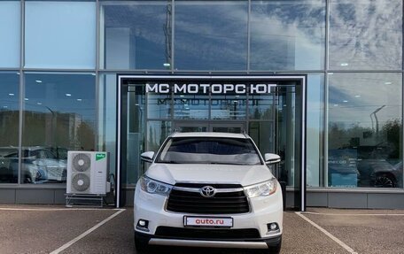 Toyota Highlander III, 2013 год, 2 899 000 рублей, 5 фотография