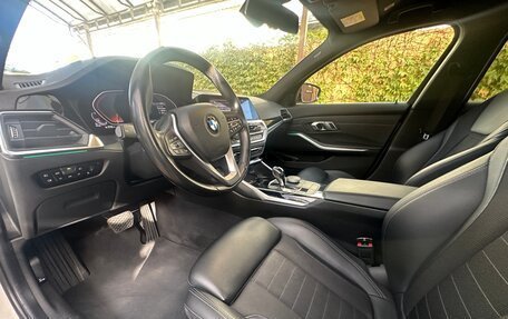 BMW 3 серия, 2019 год, 3 694 000 рублей, 10 фотография