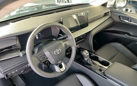 Toyota Camry, 2024 год, 4 700 000 рублей, 4 фотография