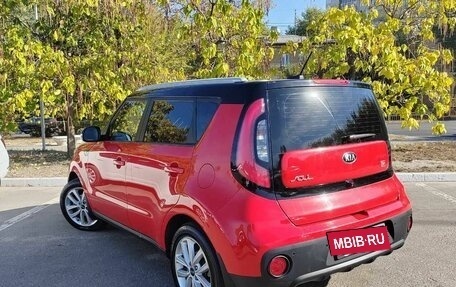 KIA Soul II рестайлинг, 2018 год, 1 790 000 рублей, 6 фотография