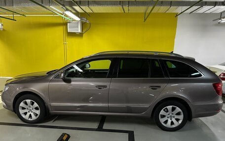 Skoda Superb III рестайлинг, 2011 год, 1 600 000 рублей, 5 фотография