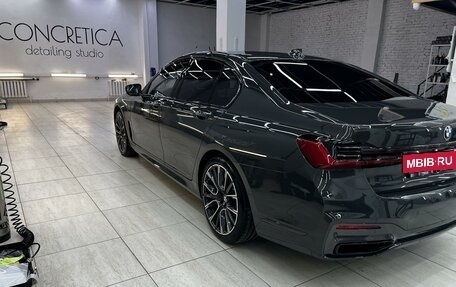 BMW 7 серия, 2019 год, 10 700 000 рублей, 3 фотография