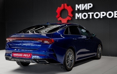 KIA K5, 2021 год, 3 100 000 рублей, 7 фотография