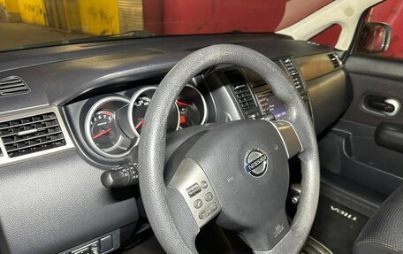 Nissan Tiida, 2011 год, 950 000 рублей, 9 фотография