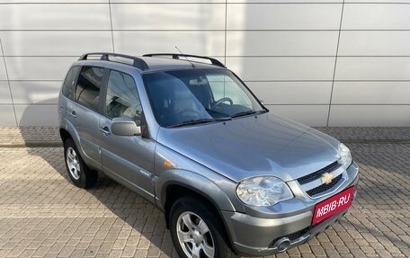 Chevrolet Niva I рестайлинг, 2010 год, 510 000 рублей, 1 фотография