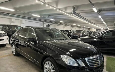 Mercedes-Benz E-Класс, 2012 год, 1 875 000 рублей, 2 фотография