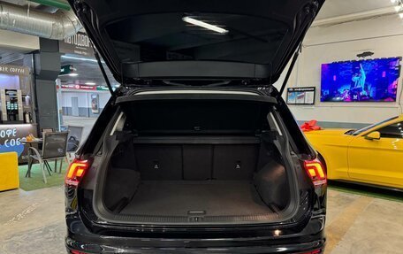 Volkswagen Tiguan II, 2019 год, 2 749 000 рублей, 8 фотография