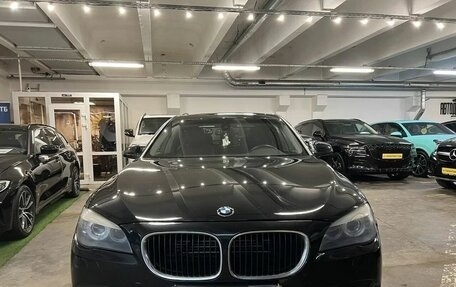 BMW 7 серия, 2011 год, 1 489 000 рублей, 3 фотография