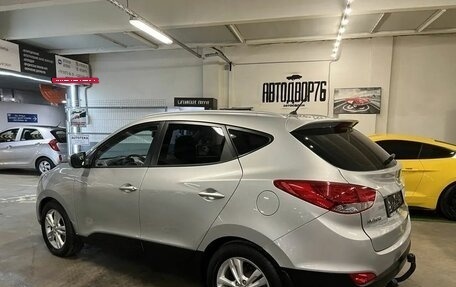 Hyundai ix35 I рестайлинг, 2010 год, 1 549 000 рублей, 4 фотография