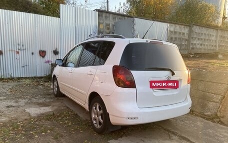 Toyota Corolla Verso I, 2002 год, 425 000 рублей, 2 фотография