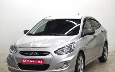 Hyundai Solaris II рестайлинг, 2014 год, 1 040 000 рублей, 1 фотография