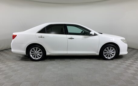 Toyota Camry, 2014 год, 1 780 000 рублей, 4 фотография