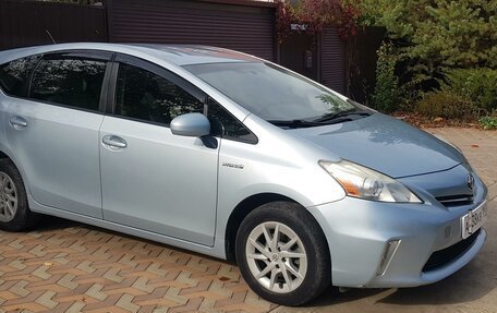 Toyota Prius v (+) I (ZVW40/41) рестайлинг, 2012 год, 1 800 000 рублей, 3 фотография