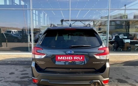 Subaru Forester, 2019 год, 2 990 000 рублей, 6 фотография