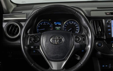 Toyota RAV4, 2019 год, 3 500 000 рублей, 13 фотография