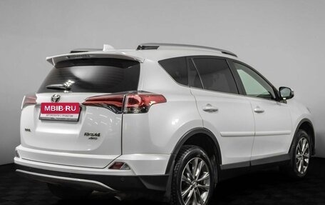 Toyota RAV4, 2019 год, 3 500 000 рублей, 5 фотография