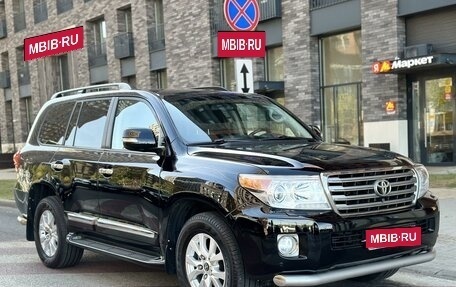 Toyota Land Cruiser 200, 2013 год, 3 599 000 рублей, 2 фотография